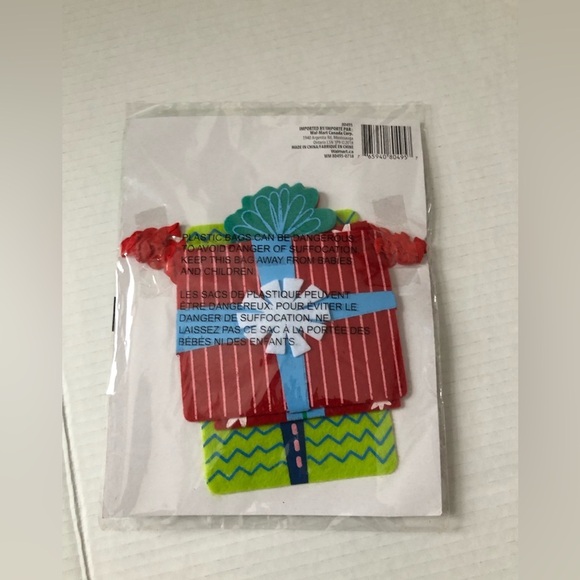 Holiday Gift Banner - Picture 3 of 4